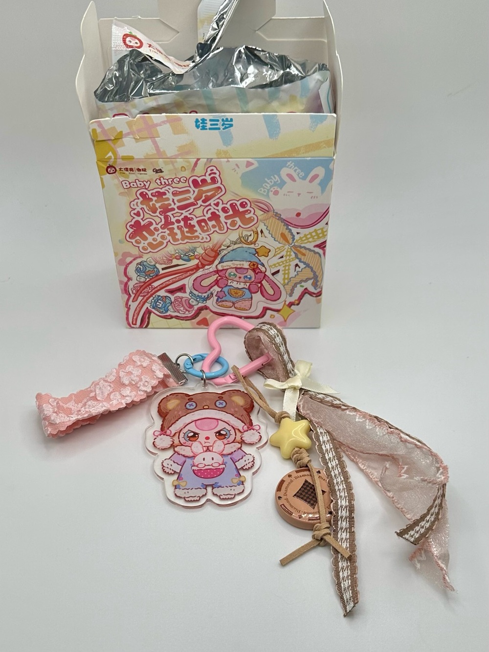 Baby Three BB3 Acrylic Keychain Love Chain Bag Charm Ribbon Heart Carabiner Clip